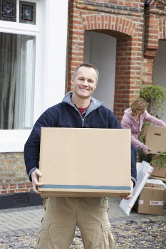Professional removal team planning a move in Crystalpalace