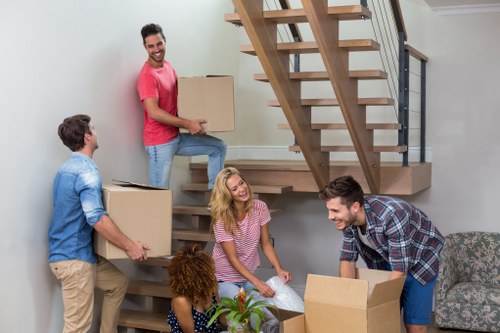Packing and loading support for a home move in Crystal Palace