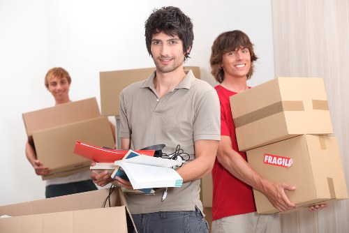 Booking and payment conditions for a UK removals service