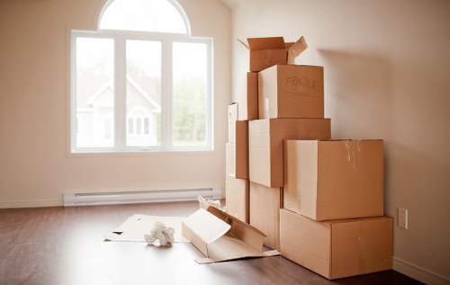 Transparent pricing model for local house and flat removals
