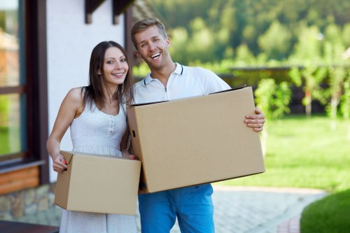 Local moving team in Crystalpalace protecting property during transport