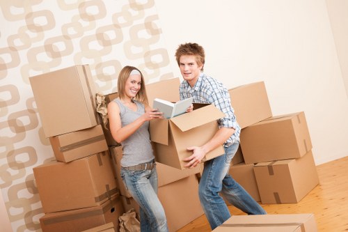 Complaint investigation and resolution in a removals company