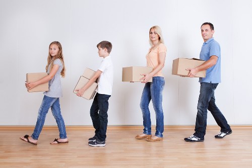 Professional Crystal Palace movers completing a smooth final delivery